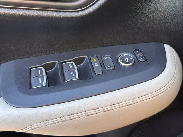 Used 2024 Honda HR-V EX-L image 17