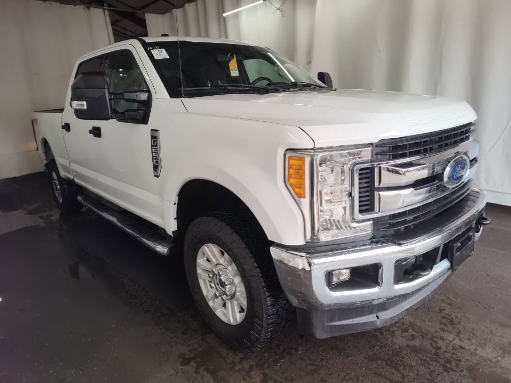 Certified 2017 Ford F250 XLT w/ FX4 Off-Road Package image 4