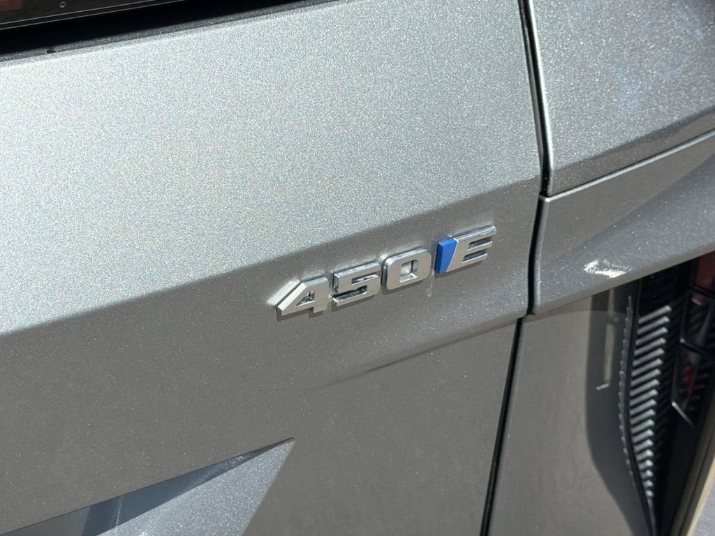 Certified 2024 Cadillac Lyriq Sport RWD image 28