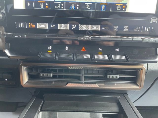 New 2025 GMC Hummer EV 2X image 11