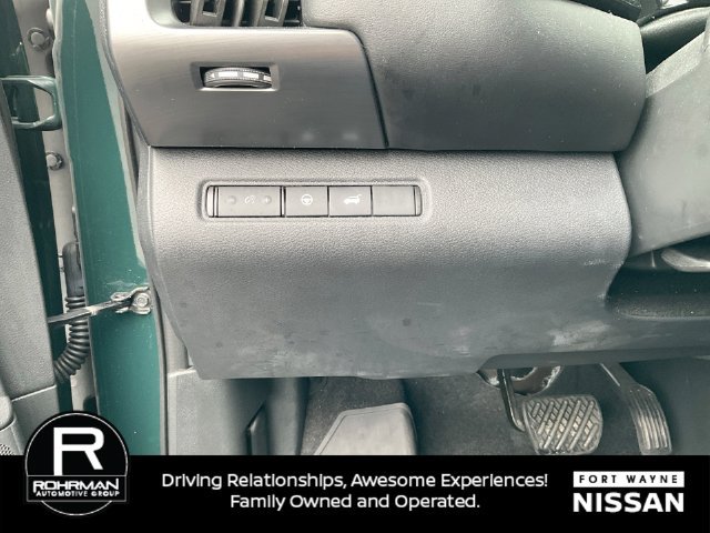 Used 2024 Nissan Pathfinder SL AWD/4WD image 20