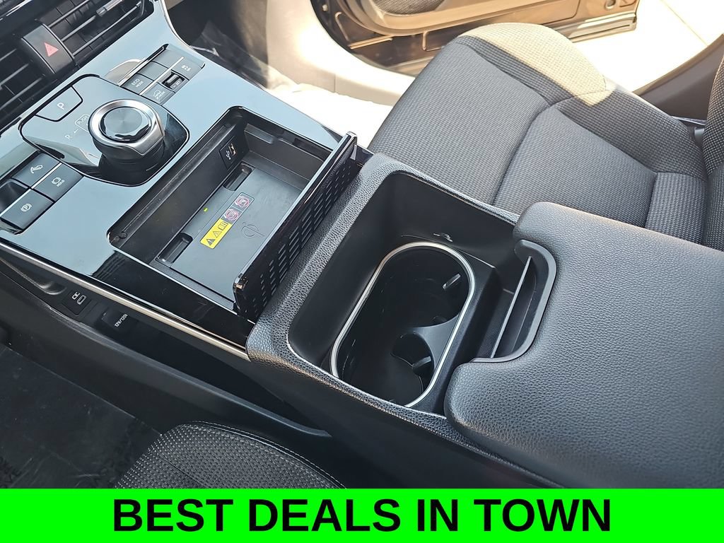 Used 2024 Toyota bZ4X AWD w/ Weather Package image 23
