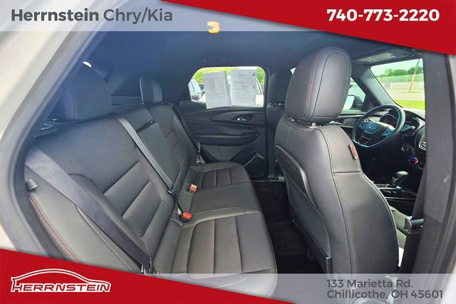 Used 2022 Chevrolet TrailBlazer RS AWD/4WD image 23