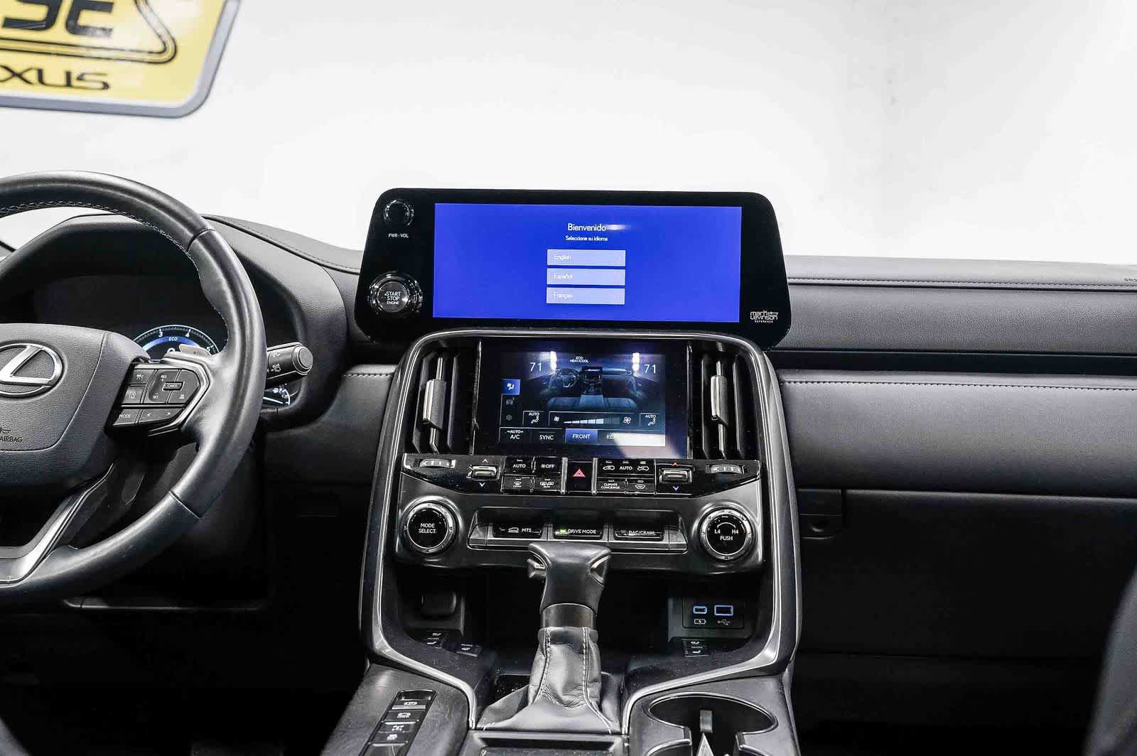 Used 2024 Lexus LX 600 4WD w/ Interior Upgrade Package image 13