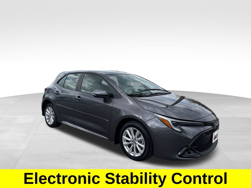 Used 2024 Toyota Corolla SE w/ SE Package FWD image 8