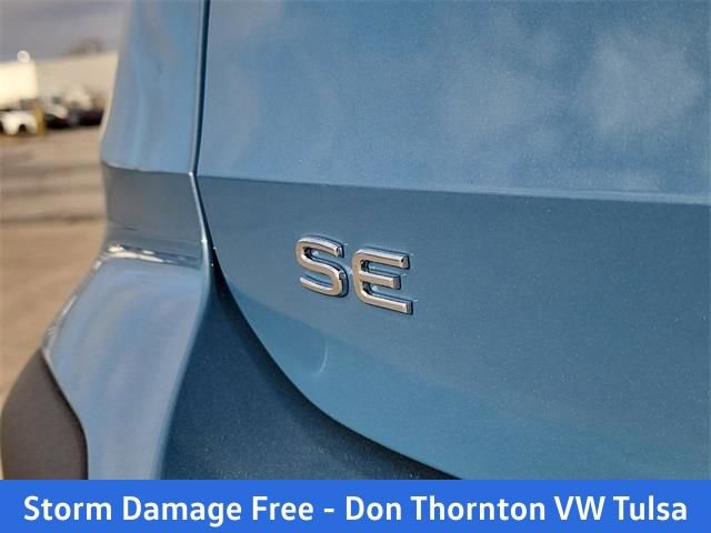 New 2026 Volkswagen Taos SE image 5