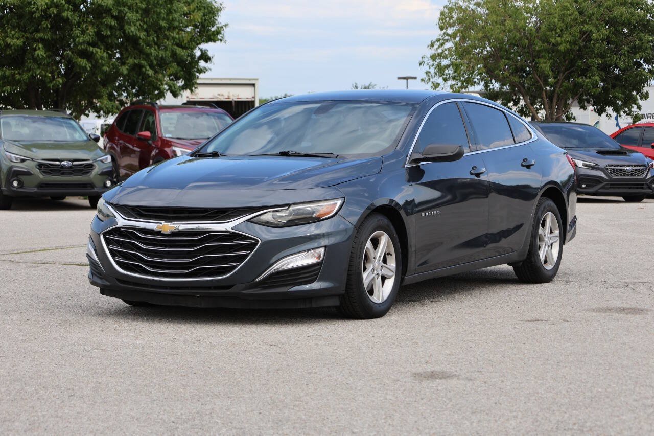 Used 2020 Chevrolet Malibu LS FWD image 6