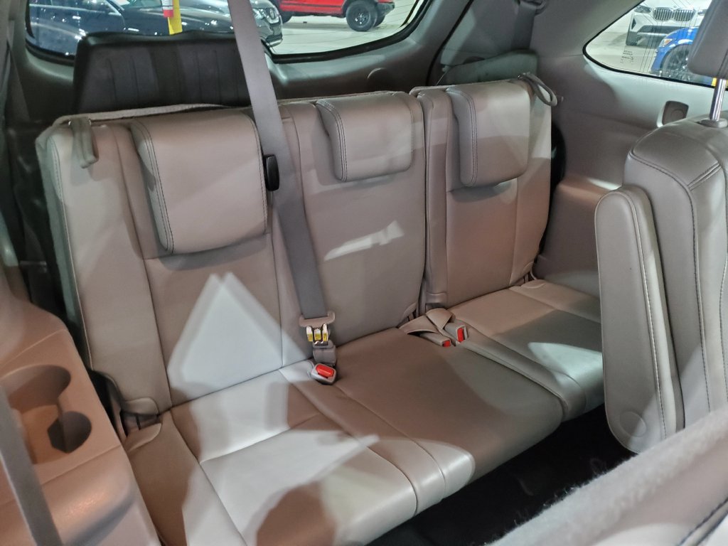 Used 2017 Toyota Highlander Limited FWD image 24