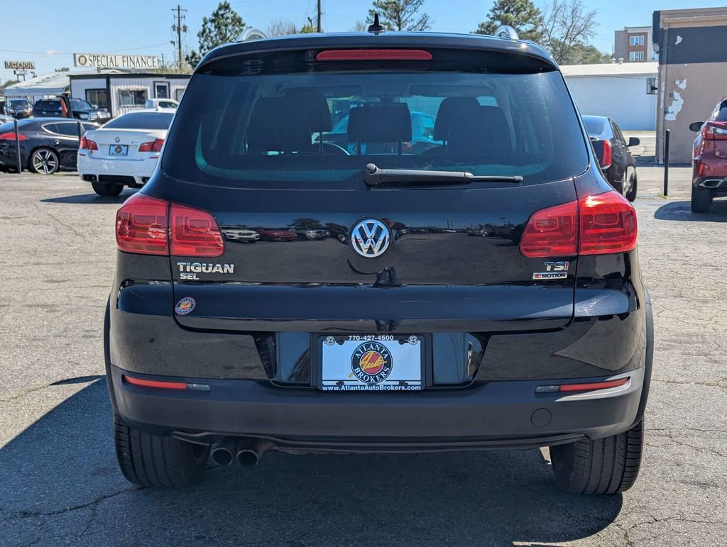 Used 2017 Volkswagen Tiguan SEL image 6