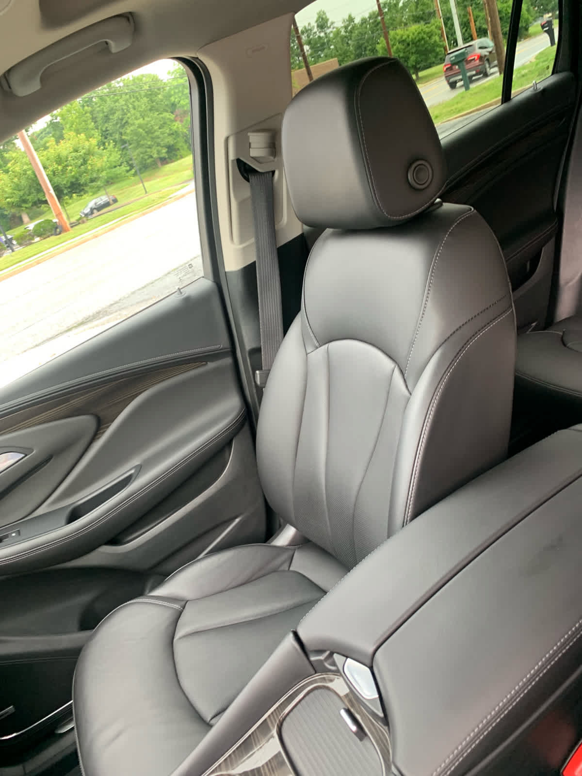 Used 2020 Buick Envision Premium AWD/4WD image 20