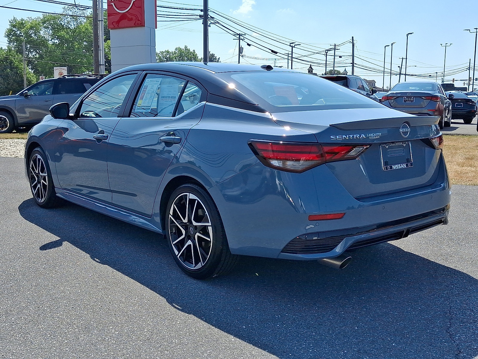 Certified 2025 Nissan Sentra SR w/ SR Premium Package FWD image 5