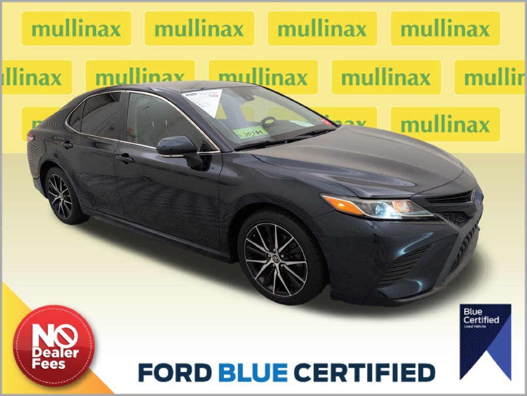 Used 2020 Toyota Camry SE w/ Convenience Package