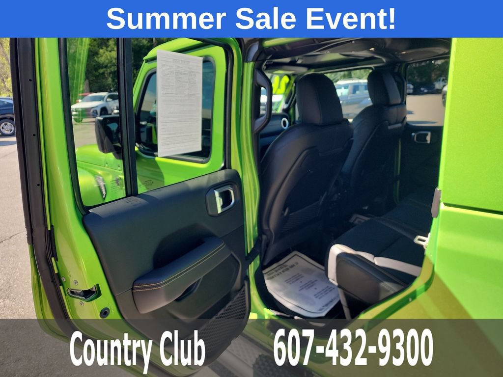 Used 2026 Jeep Gladiator Sport AWD/4WD image 24