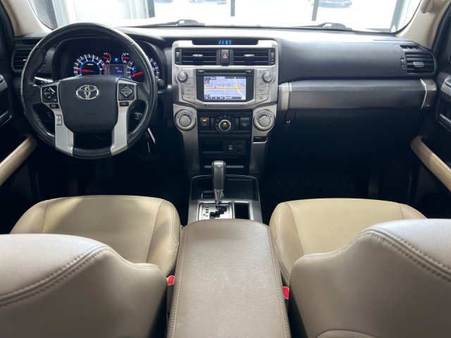 Used 2014 Toyota 4Runner SR5 Premium image 10