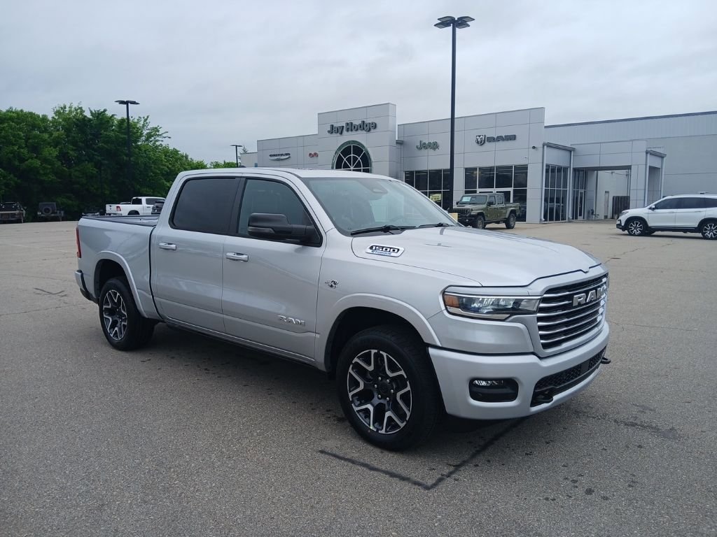 New 2026 RAM 1500 Laramie AWD/4WD image 2