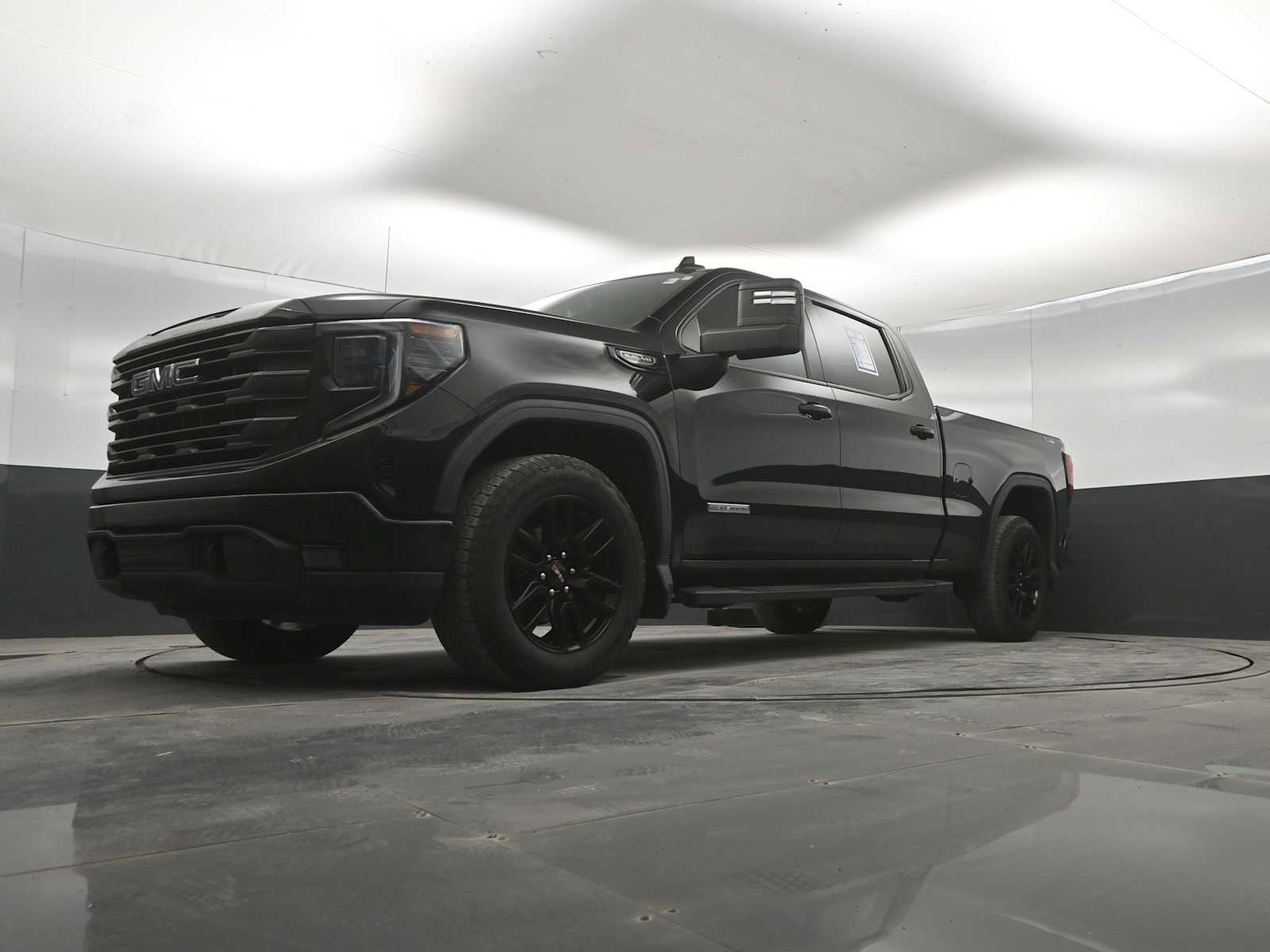 Used 2023 GMC Sierra 1500 Elevation AWD/4WD image 36