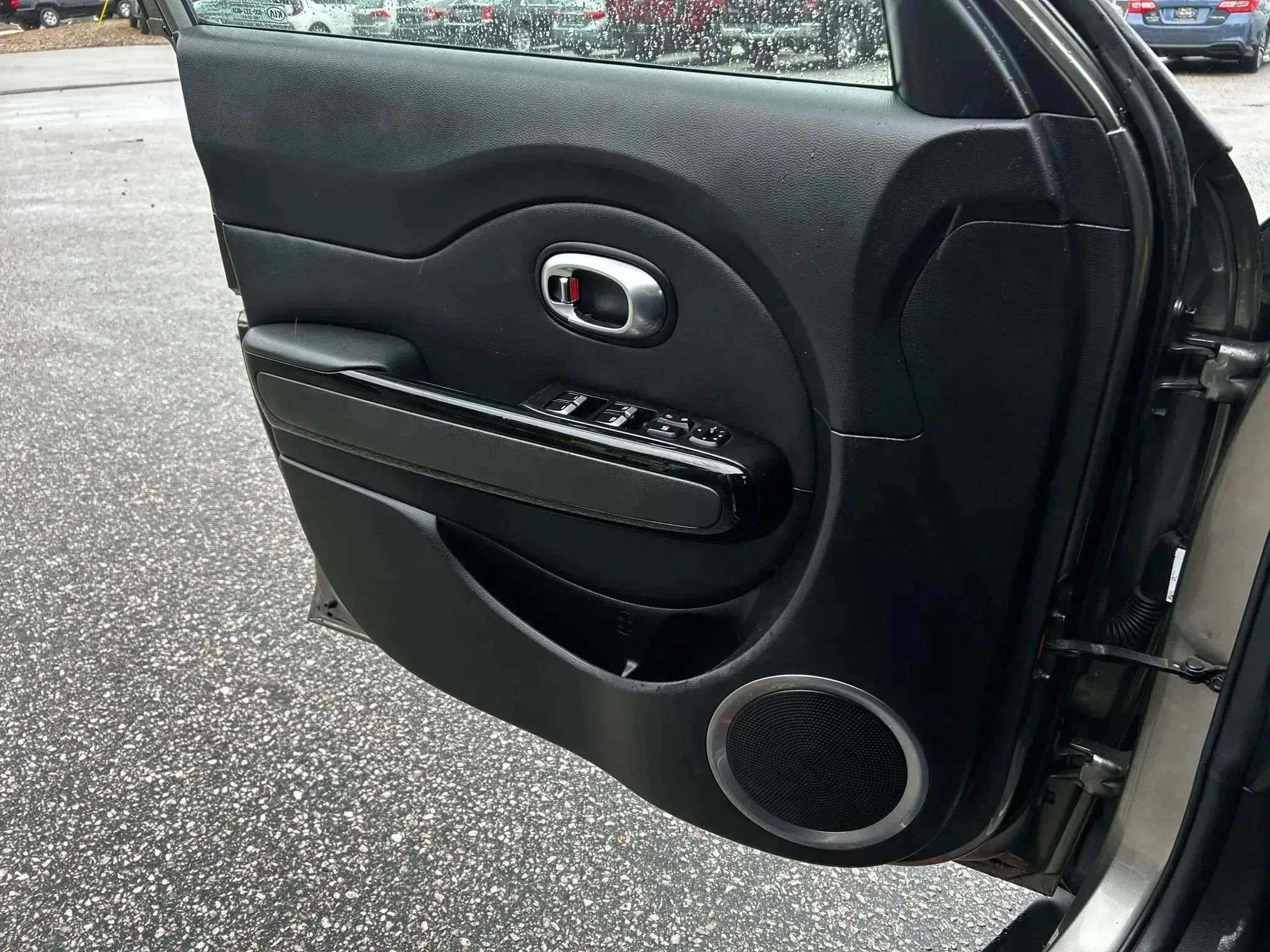 Used 2018 Kia Soul ! image 24