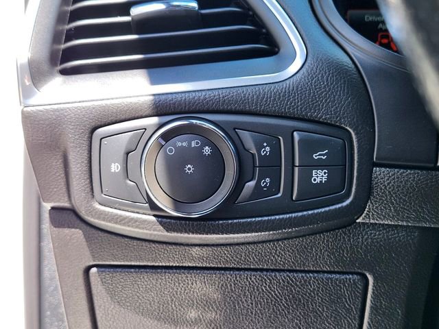 Used 2022 Ford Edge ST w/ Equipment Group 401A AWD/4WD image 24