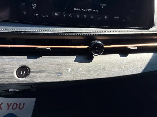 Certified 2024 Nissan Ariya AWD image 35