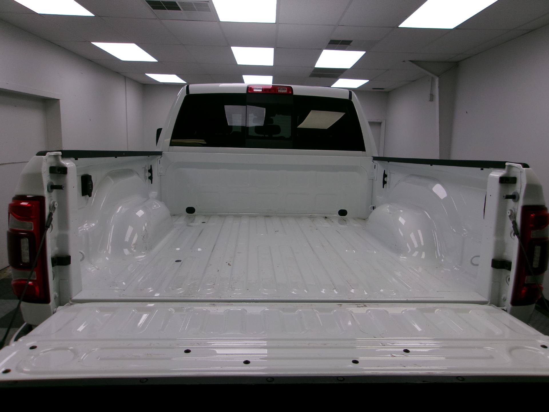 Used 2024 RAM 2500 Laramie AWD/4WD image 7