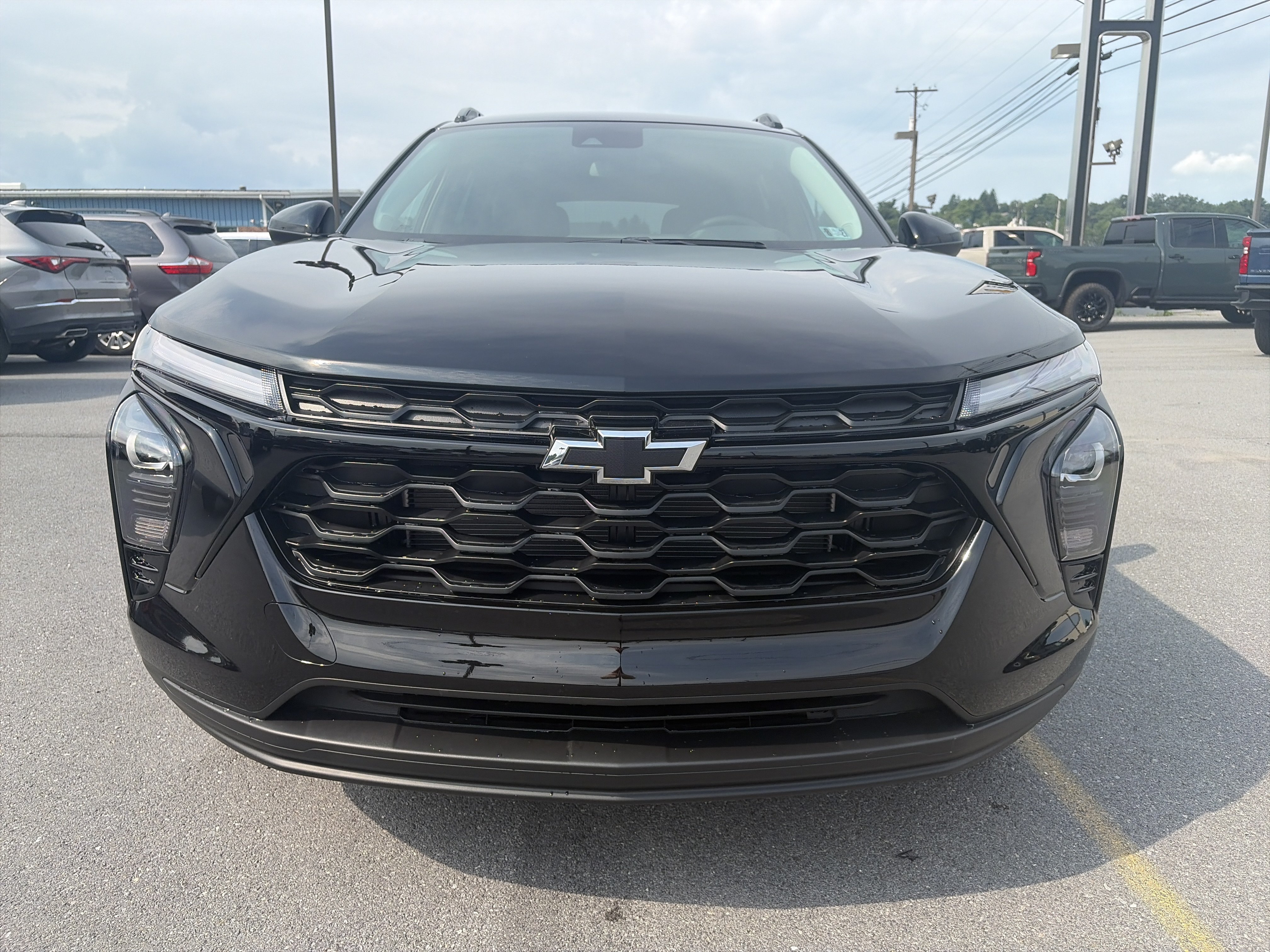 New 2026 Chevrolet Trax LT w/ Driver Confidence Package FWD image 10