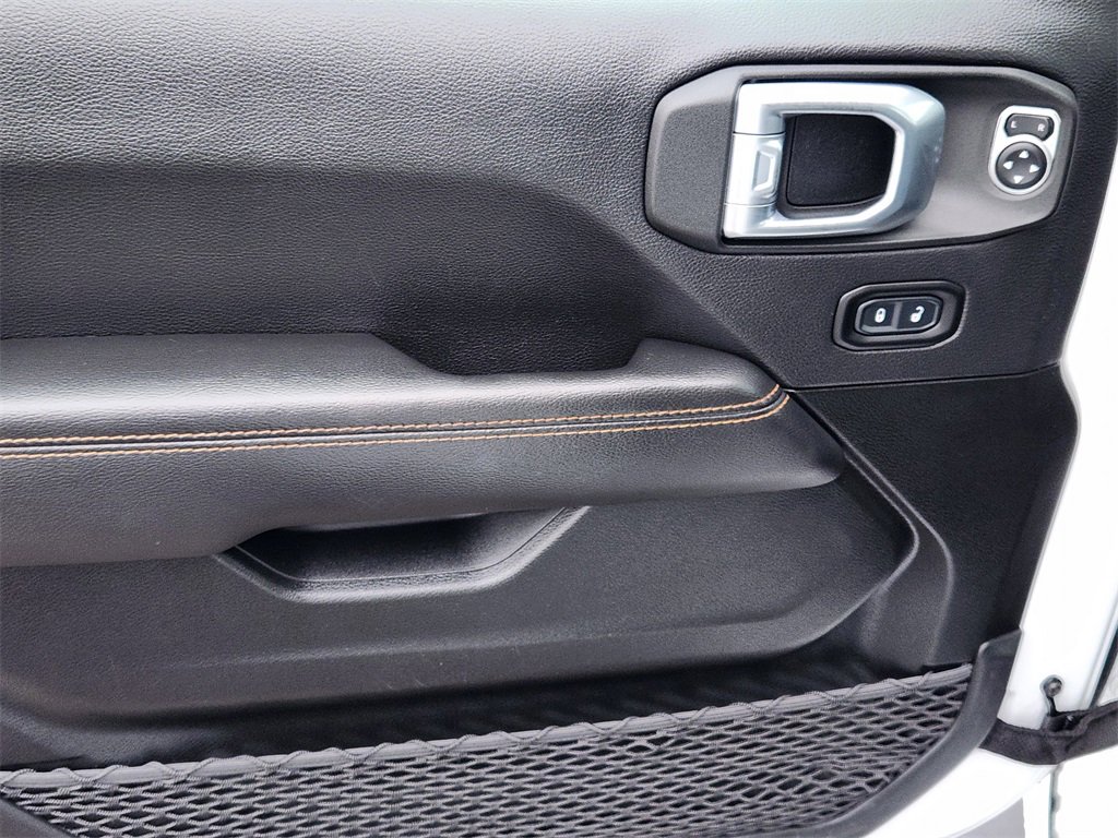 Used 2022 Jeep Gladiator Overland image 19