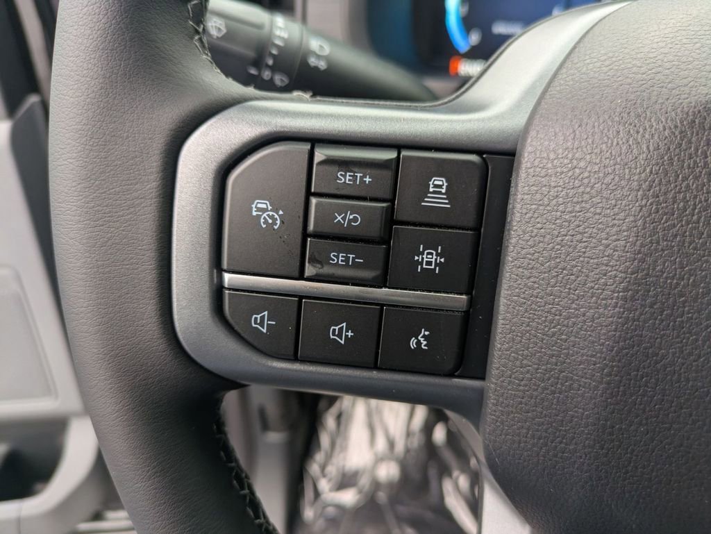 New 2024 Ford F150 XLT w/ Equipment Group 302A MID image 29