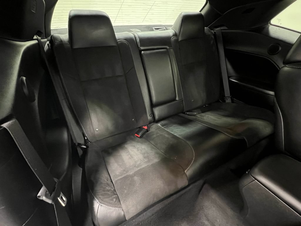 Used 2019 Dodge Challenger R/T Scat Pack w/ Plus Package RWD image 33