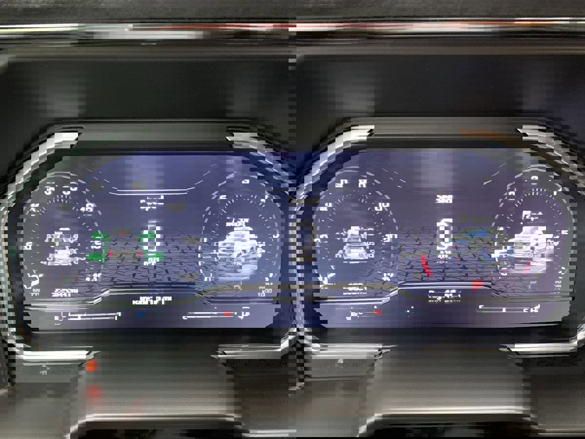 Used 2024 GMC Sierra 1500 AT4 w/ Technology Package image 22