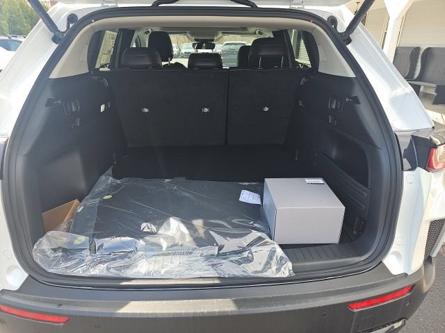 New 2026 MAZDA CX-50 AWD 2.5 Hybrid w/ Cargo Package image 18