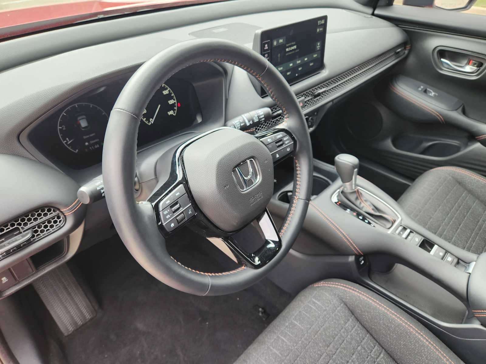 Certified 2027 Honda HR-V Sport image 2
