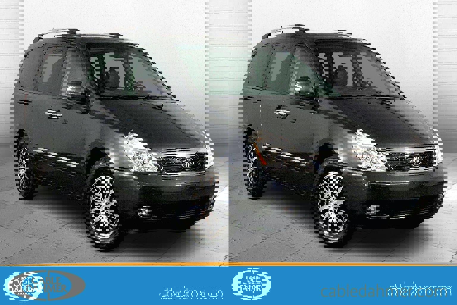 Used 2012 Kia Sedona EX w/ Luxury Pkg image 1