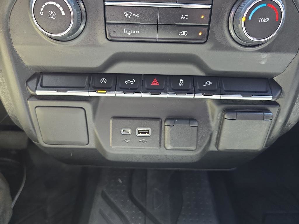 Used 2022 Chevrolet Silverado 1500 Custom w/ Rally Edition image 32