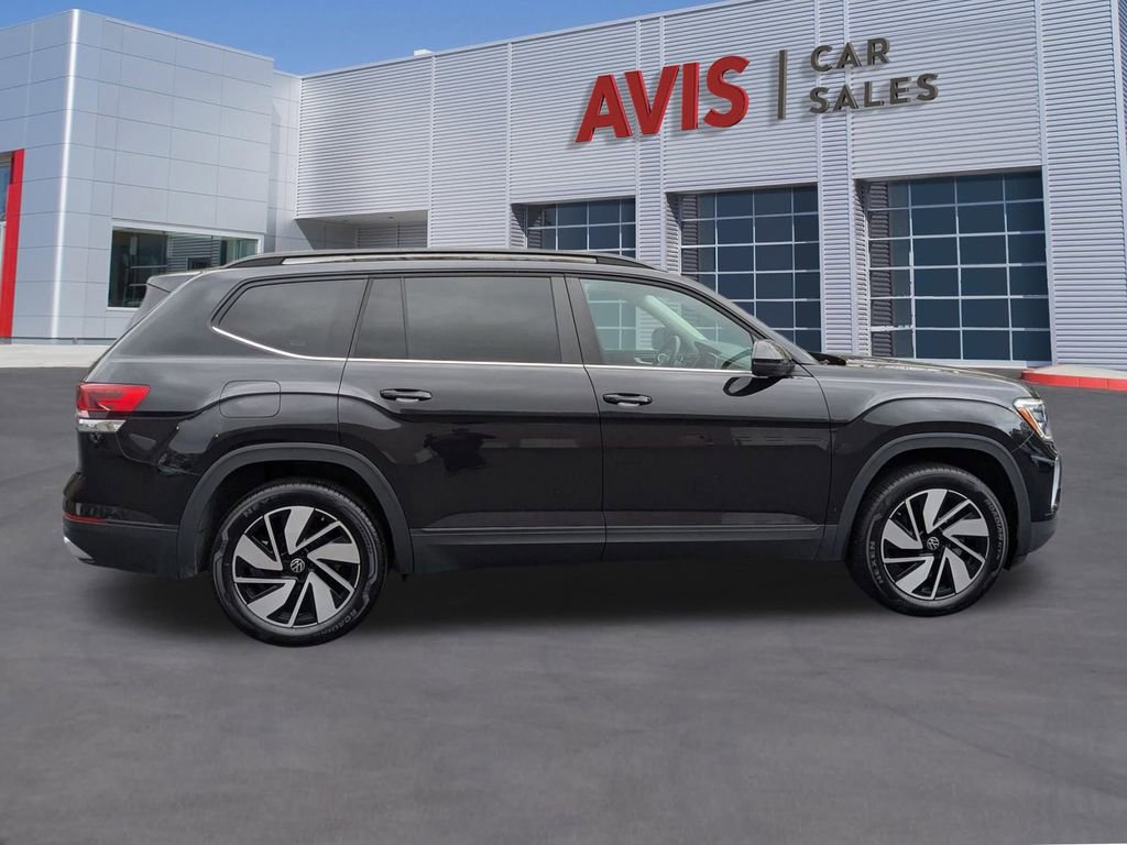 Used 2025 Volkswagen Atlas SE image 5