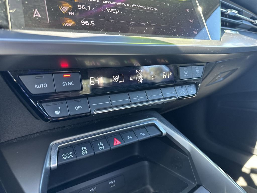 Used 2024 Audi A3 2.0T Premium image 28