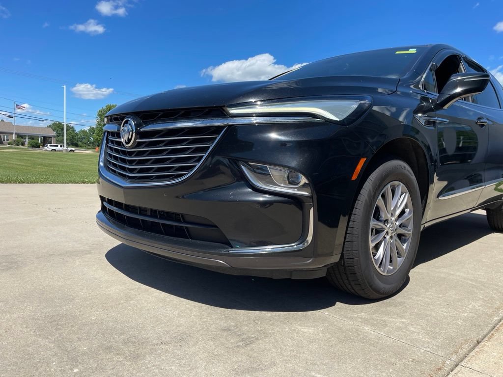 Used 2024 Buick Enclave Essence w/ Trailering Package, 5000 lbs. AWD/4WD image 15