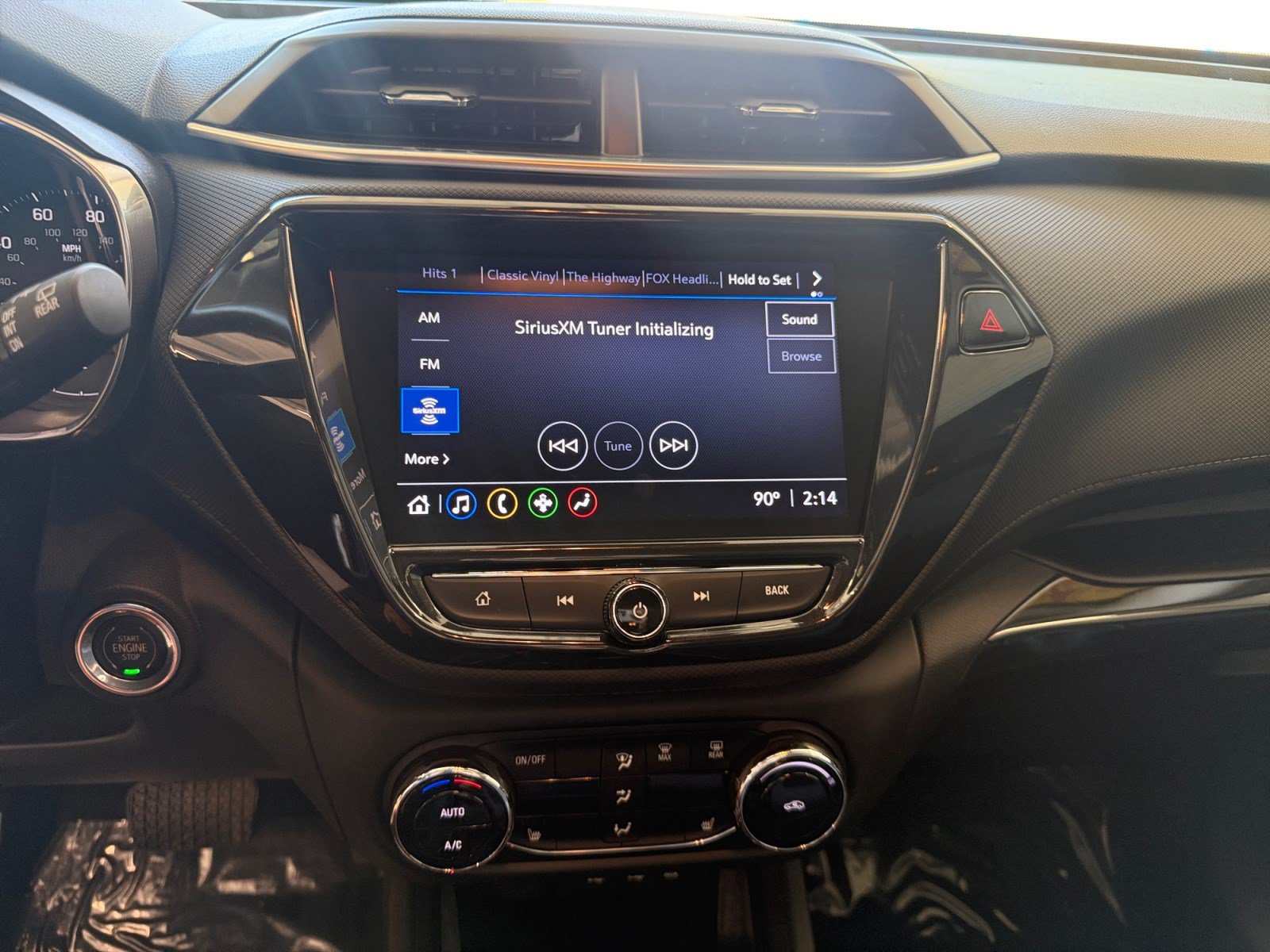 Used 2024 Chevrolet Equinox LT FWD image 27