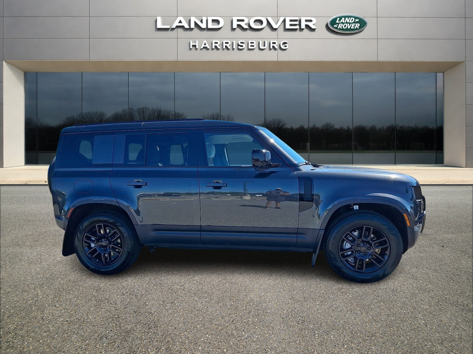 New 2026 Land Rover Defender 110 S AWD/4WD image 5