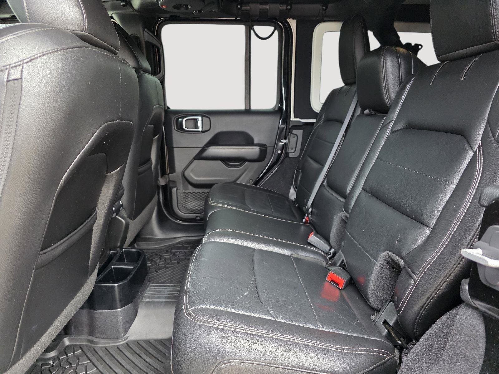 Used 2018 Jeep Wrangler Unlimited Sahara w/ Dual Top Group image 13