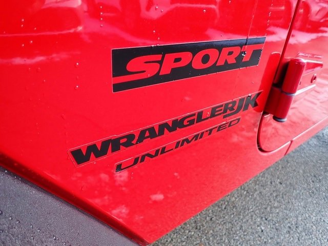 Used 2018 Jeep Wrangler Unlimited Sport image 12