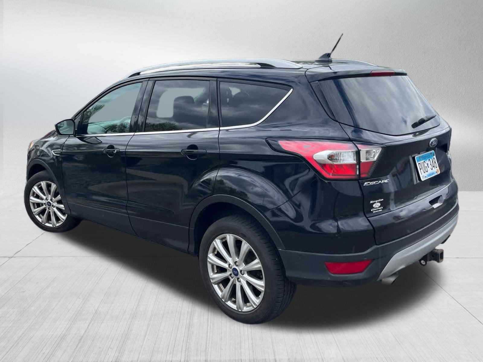 Used 2018 Ford Escape Titanium AWD/4WD image 3