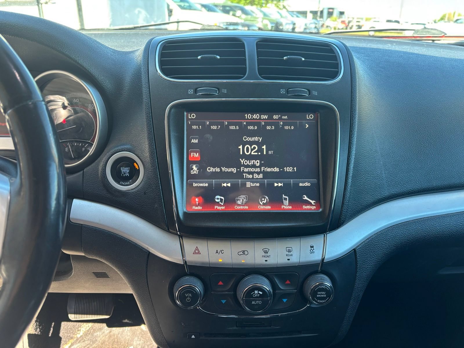 Used 2014 Dodge Journey SXT w/ Flexible Seating Group FWD image 12