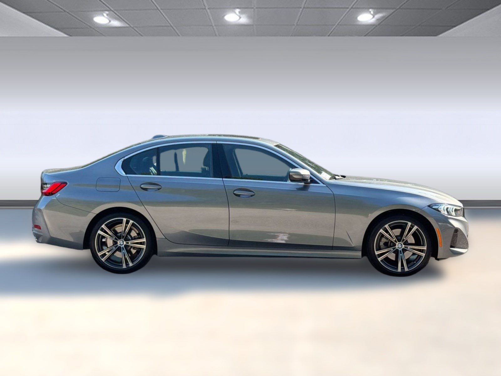 Used 2024 BMW 330i Sedan w/ Premium Package RWD image 8
