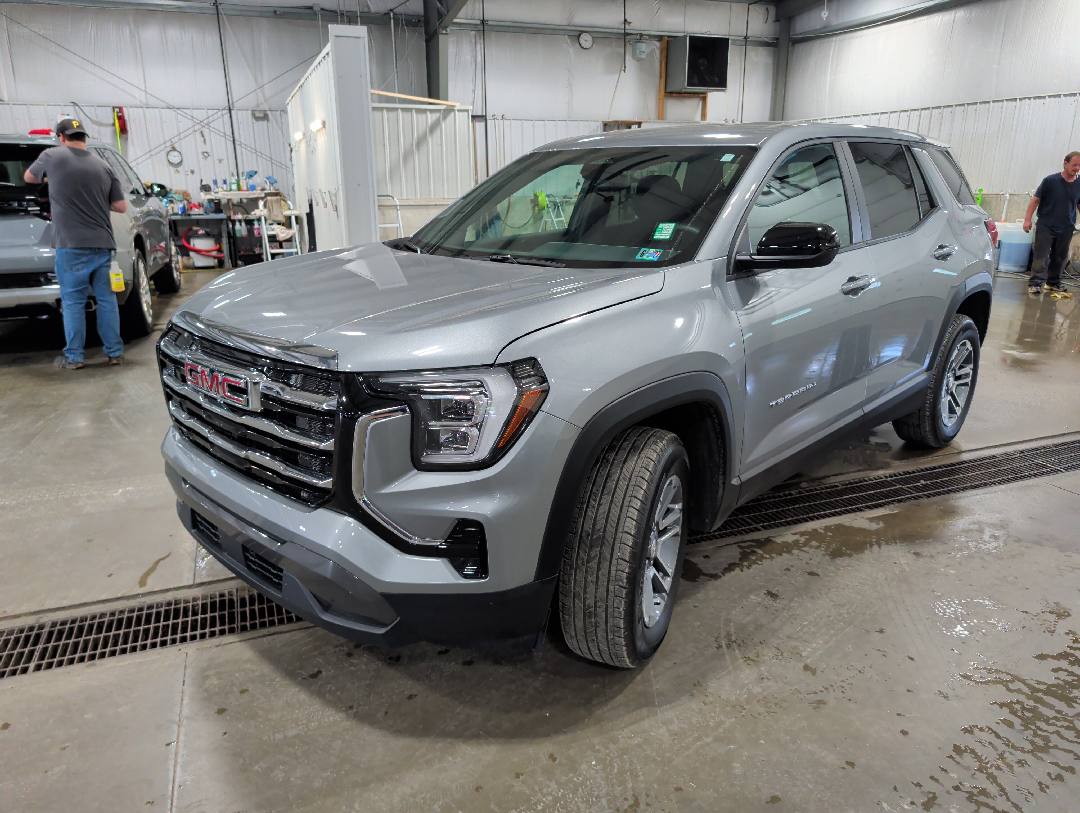 Used 2025 GMC Terrain Elevation AWD/4WD image 6