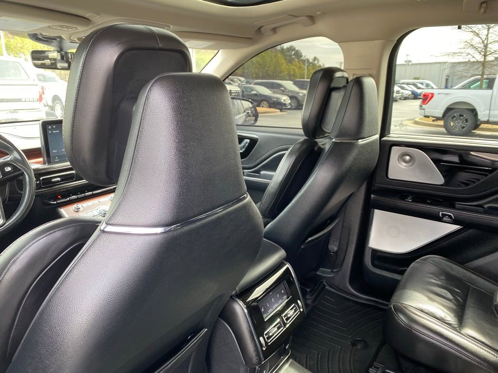 Used 2022 Lincoln Aviator Reserve w/ Equipment Group 201A image 23