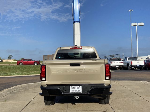 Used 2023 Chevrolet Colorado W/T image 10