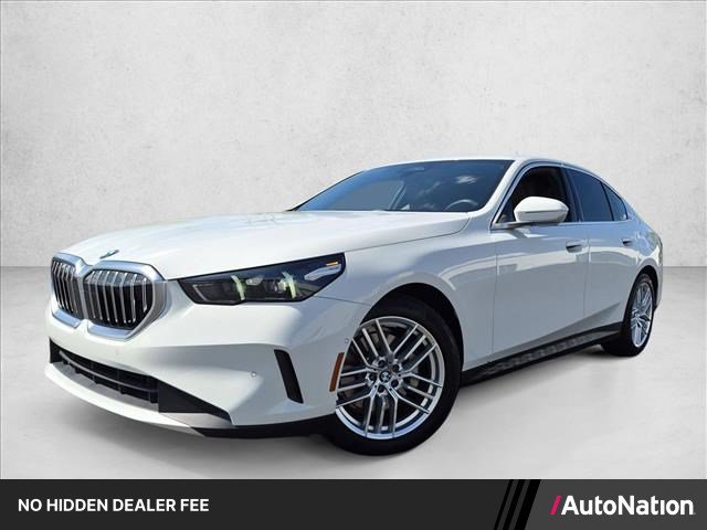 Used 2024 BMW 530i xDrive w/ Convenience Package AWD/4WD image 1