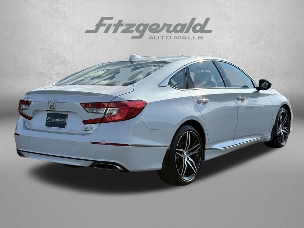 Used 2022 Honda Accord Touring image 6