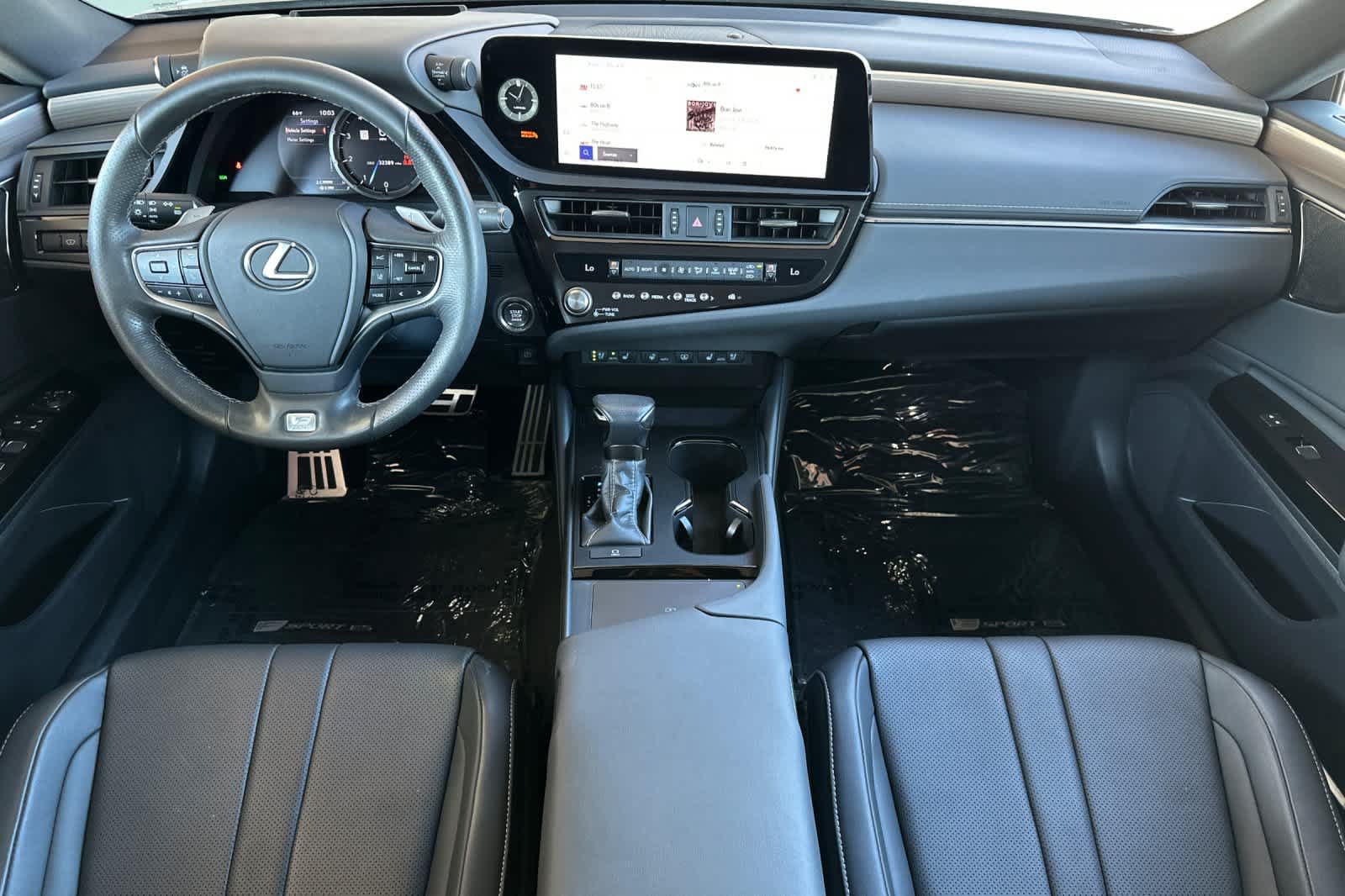 Certified 2023 Lexus ES 350 F Sport w/ Accessory Package (Z1) FWD image 3