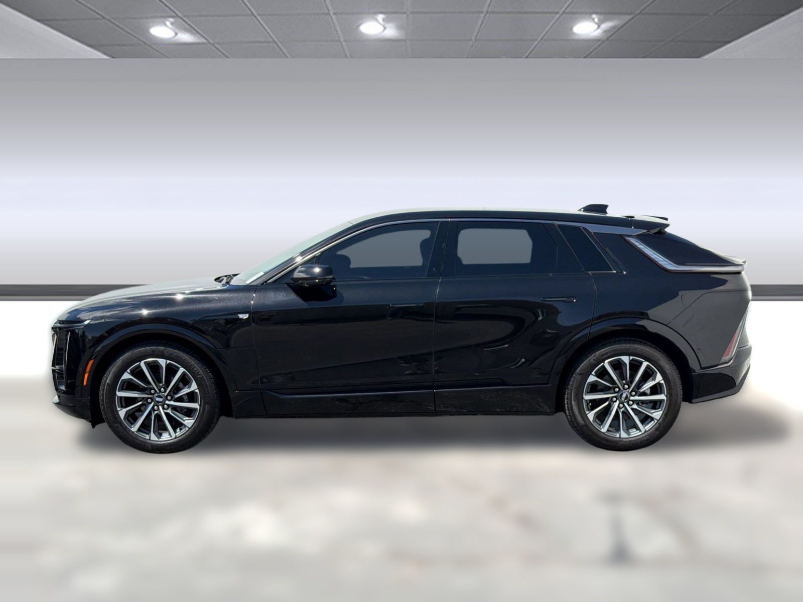 Certified 2024 Cadillac Lyriq Sport AWD/4WD image 2